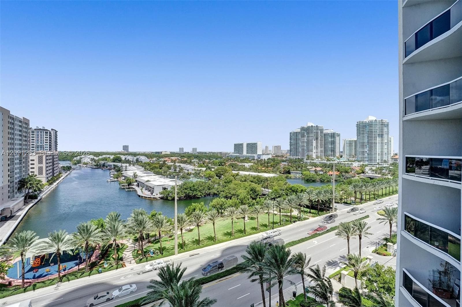 Trump Tower I · #805 in Sunny Isles Beach - Photo 29