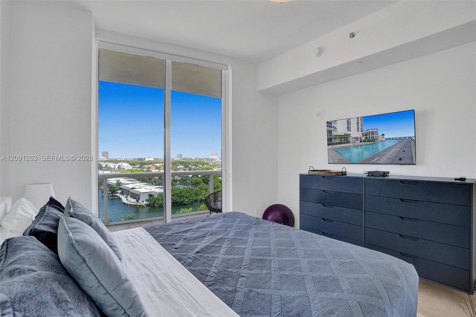 Trump Tower I · #805 in Sunny Isles Beach - Photo 25