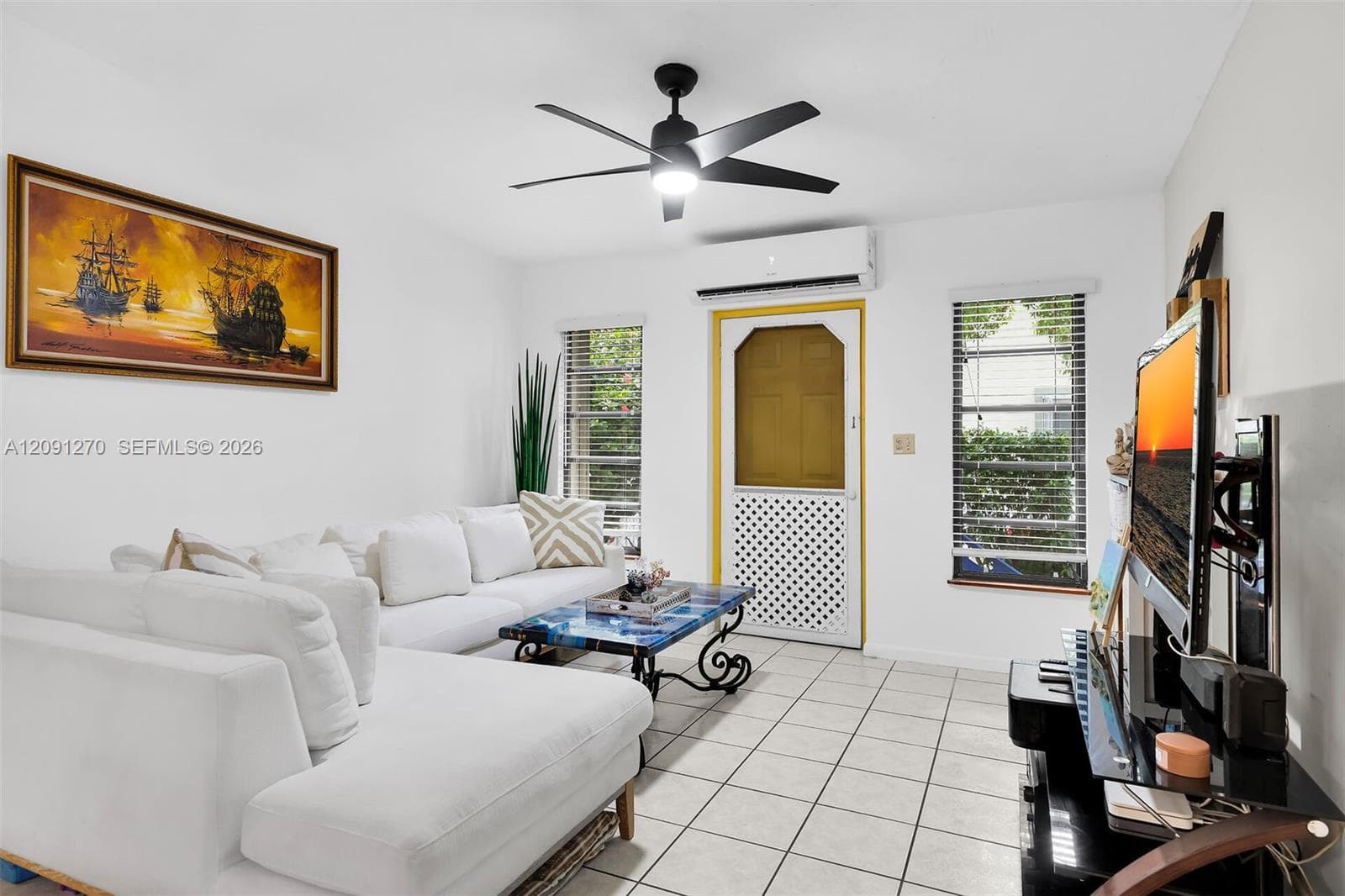 110 Indian Ave photo 6