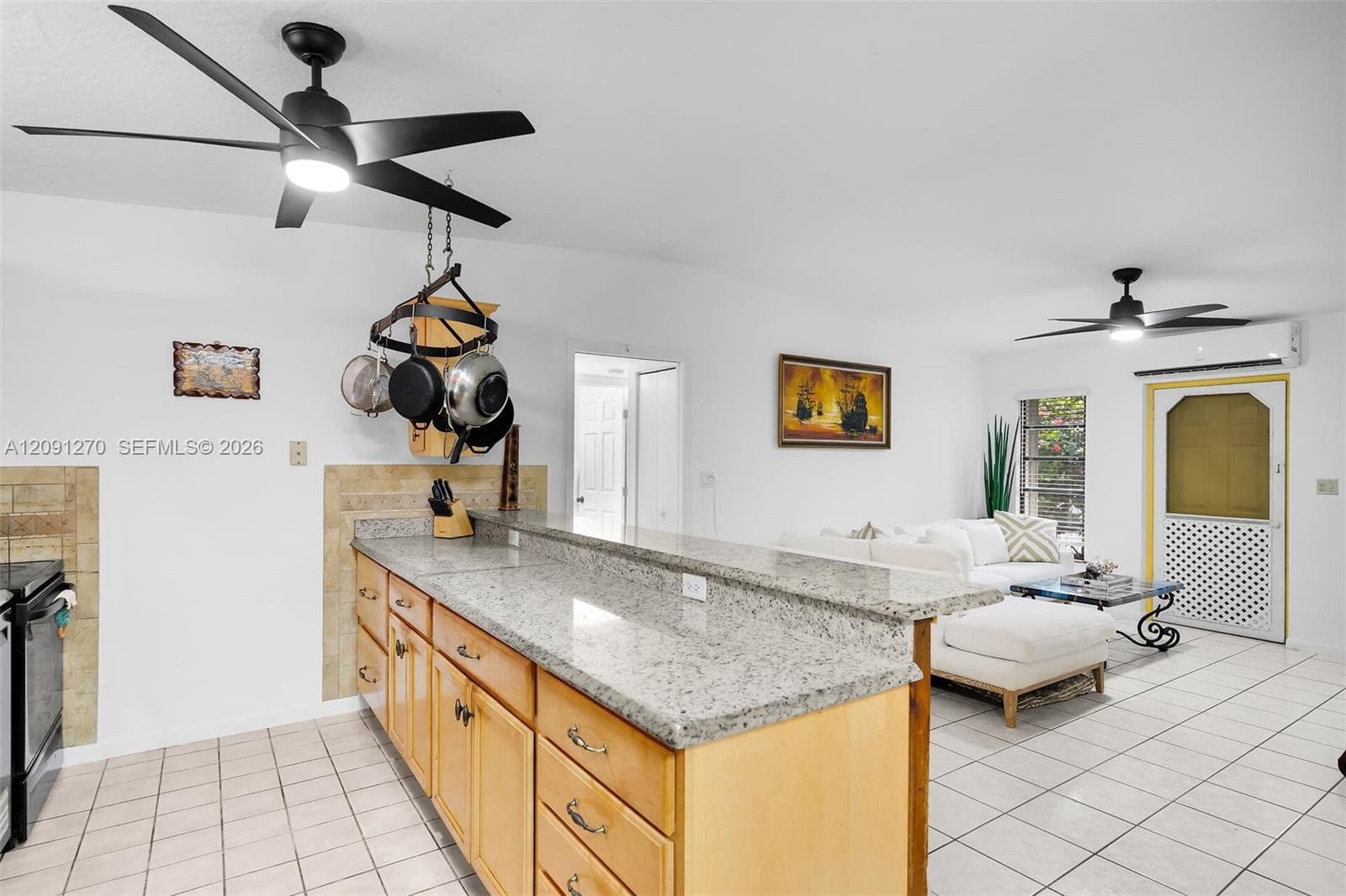 110 Indian Ave photo 8