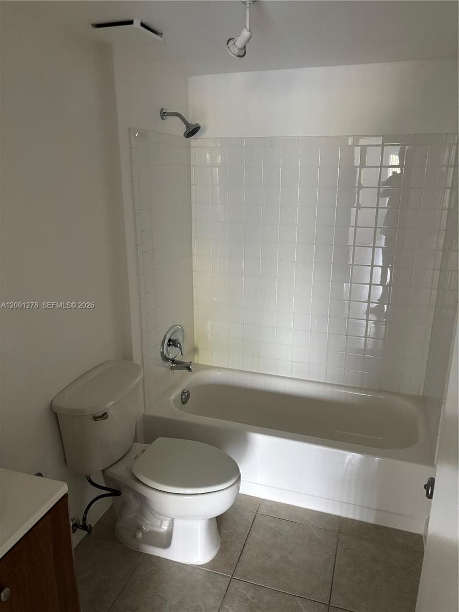 CAMINO CIRCLE CONDO · #308 in Miami - Photo 8