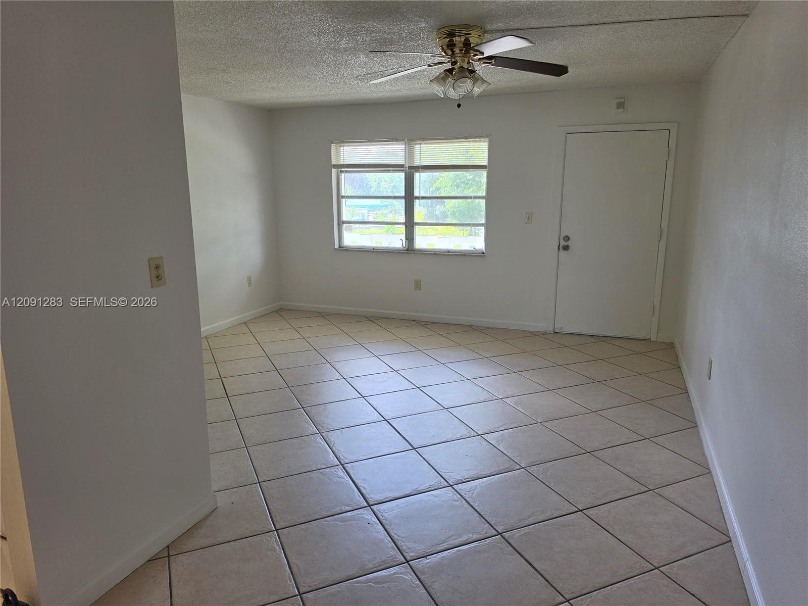 Ro-Mont South · #V30 in Miami Gardens - Photo 9