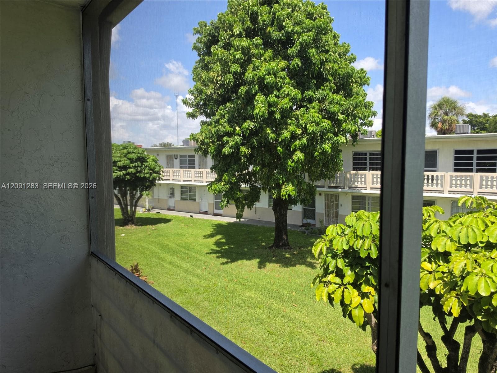 Ro-Mont South · #V30 in Miami Gardens - Photo 19