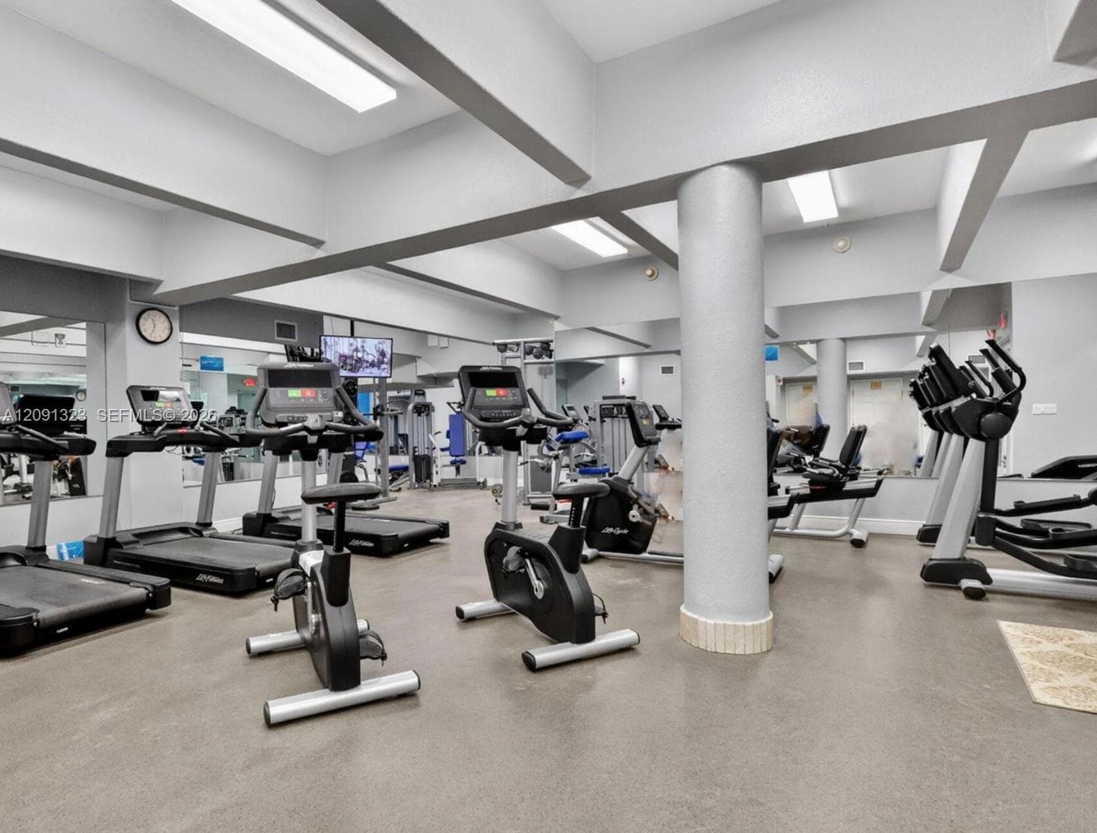 LA MER ESTATES EAST CONDO · #702 in Hallandale Beach - Photo 21