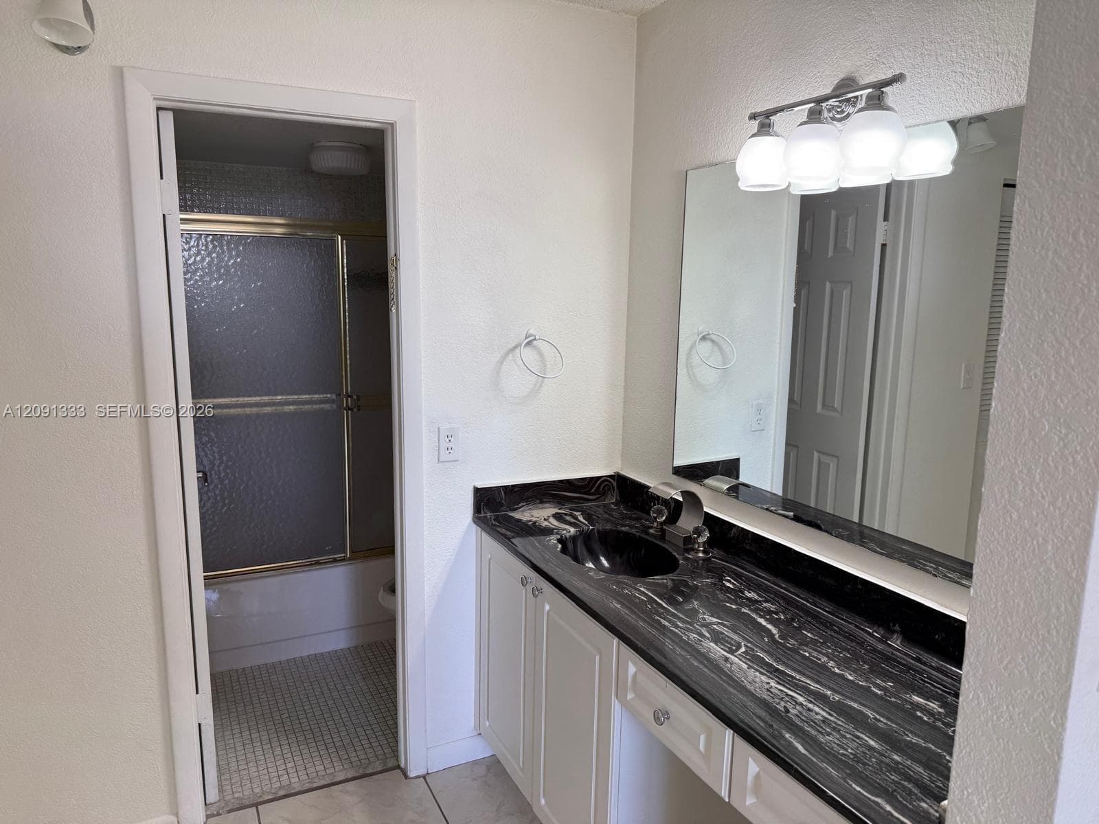 SOVEREIGNS CONDO · #4G1 in Miami - Photo 10