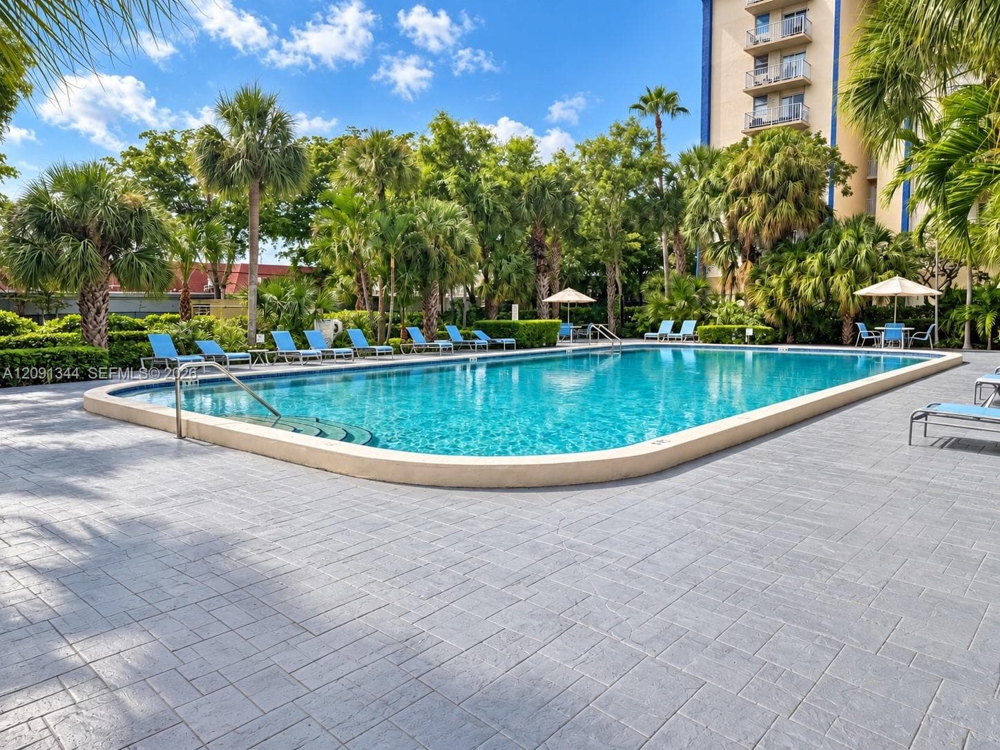 YOLANDA VILLAS CONDO · #901E in Miami - Photo 23