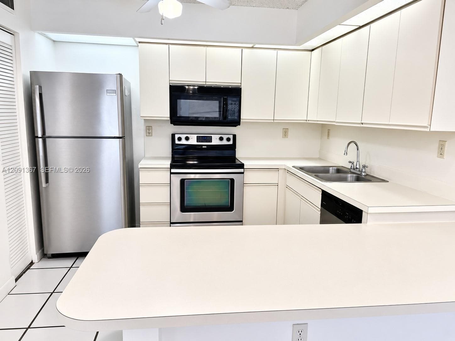 CALUSA CLUB VILLAGE CONDO · #402-CS in Miami - Photo 6