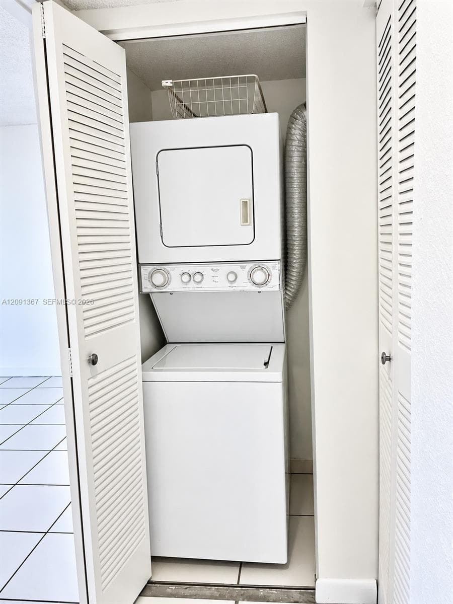 CALUSA CLUB VILLAGE CONDO · #402-CS in Miami - Photo 12