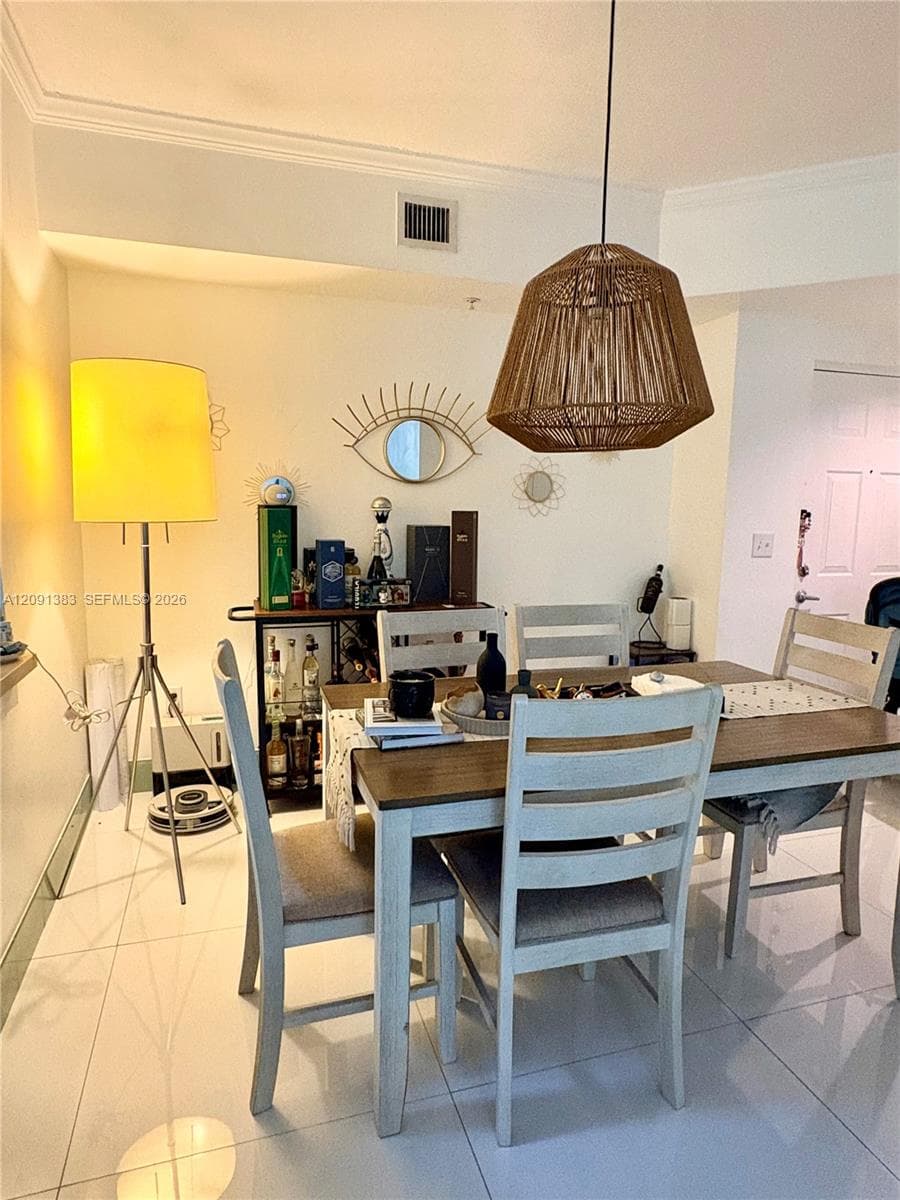 Porto Bellagio · #2121 in Sunny Isles Beach - Photo 7