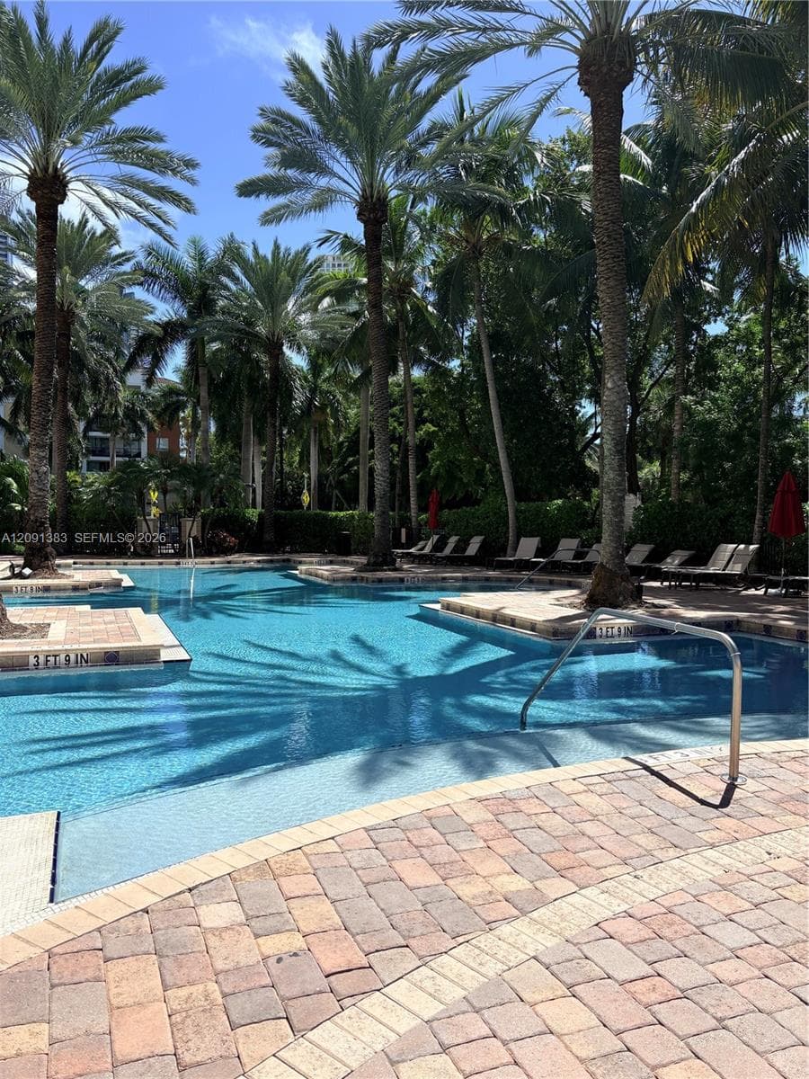 Porto Bellagio · #2121 in Sunny Isles Beach - Photo 34
