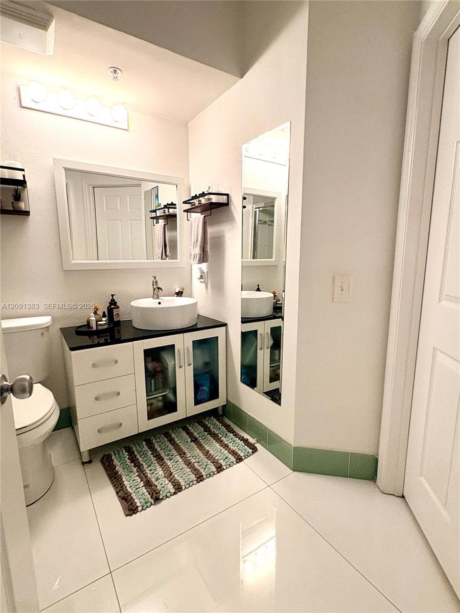 Porto Bellagio · #2121 in Sunny Isles Beach - Photo 14