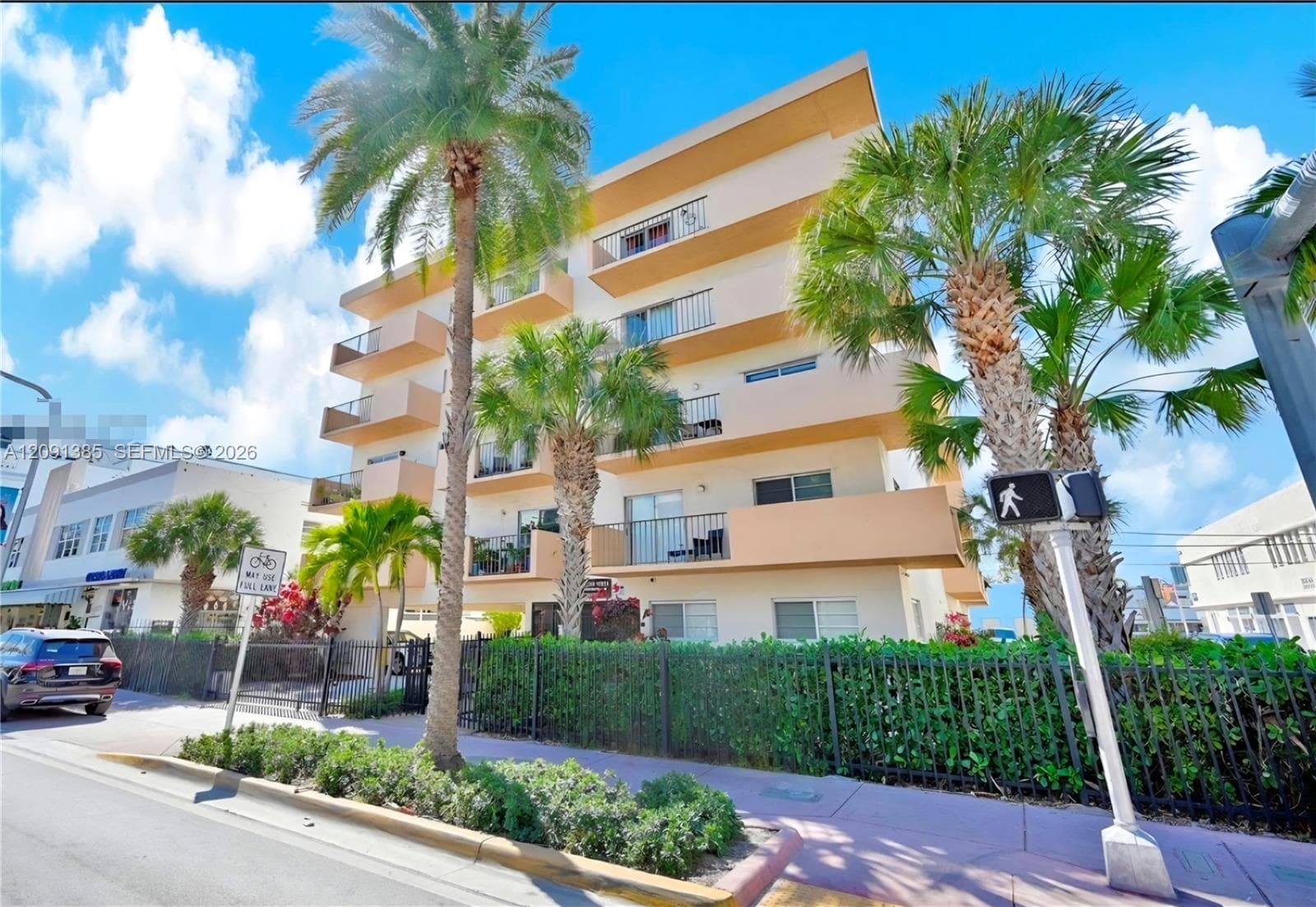 Collins Vista · #404 in Miami Beach - Photo 2