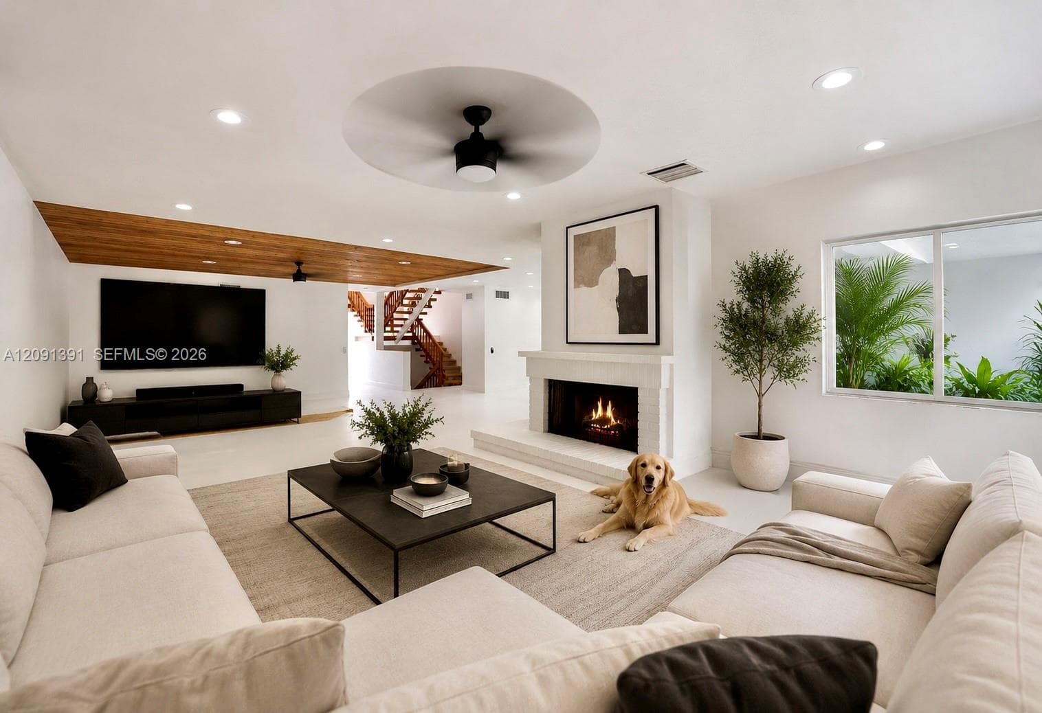 2nd Floor Living Room
