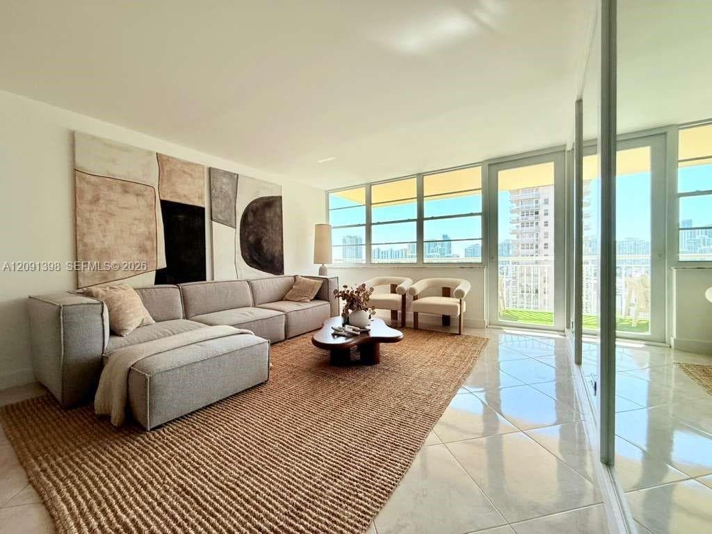 WINSTON TOWERS 200 · #1712 in Sunny Isles Beach - Photo 3