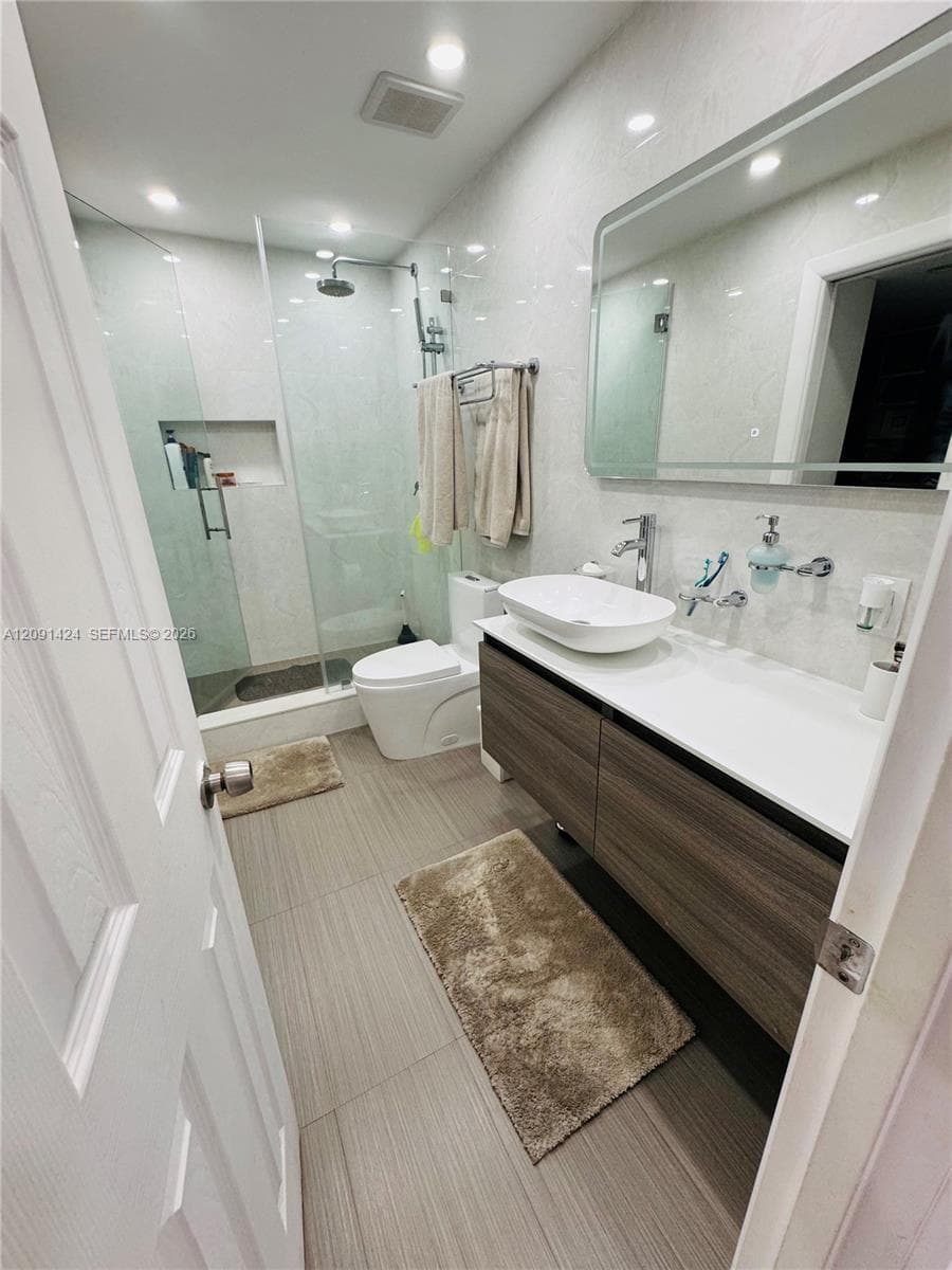 ST ANDREWS COURT CONDO · #214D in Hialeah - Photo 12
