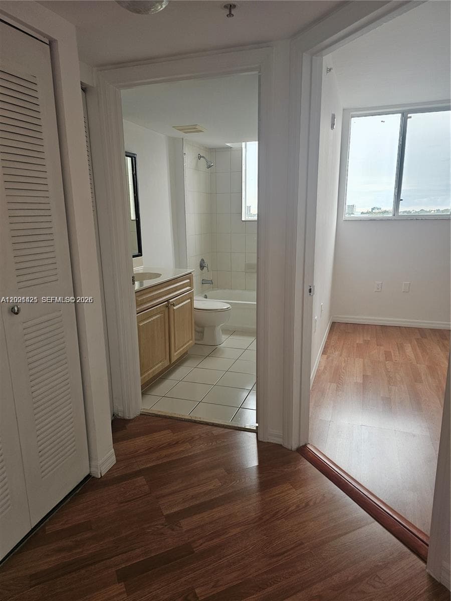 THE CITADEL CONDO · #604 in Miami - Photo 23