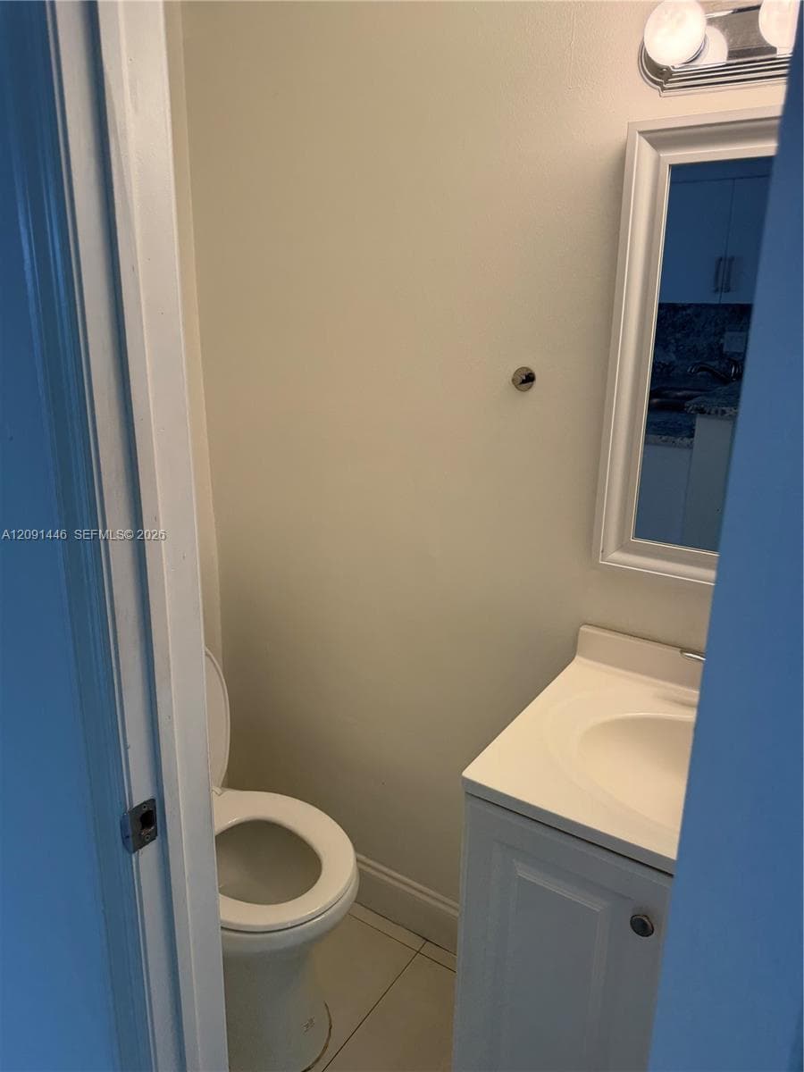 OASIS EN MANGO HILL CONDO · #56 in Hialeah - Photo 12