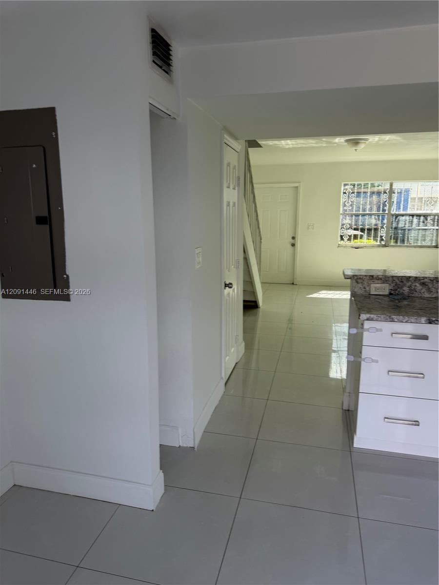 OASIS EN MANGO HILL CONDO · #56 in Hialeah - Photo 14