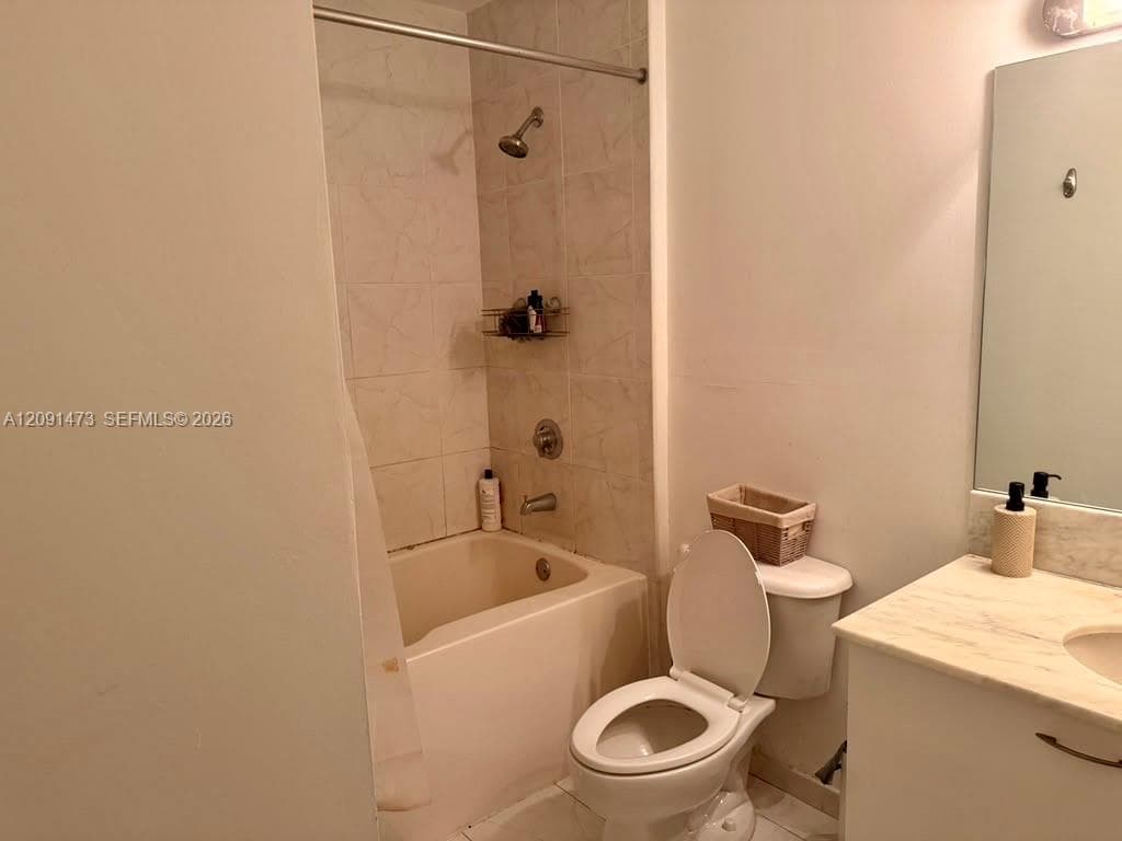Loft Downtown II · #1605 in Miami - Photo 14