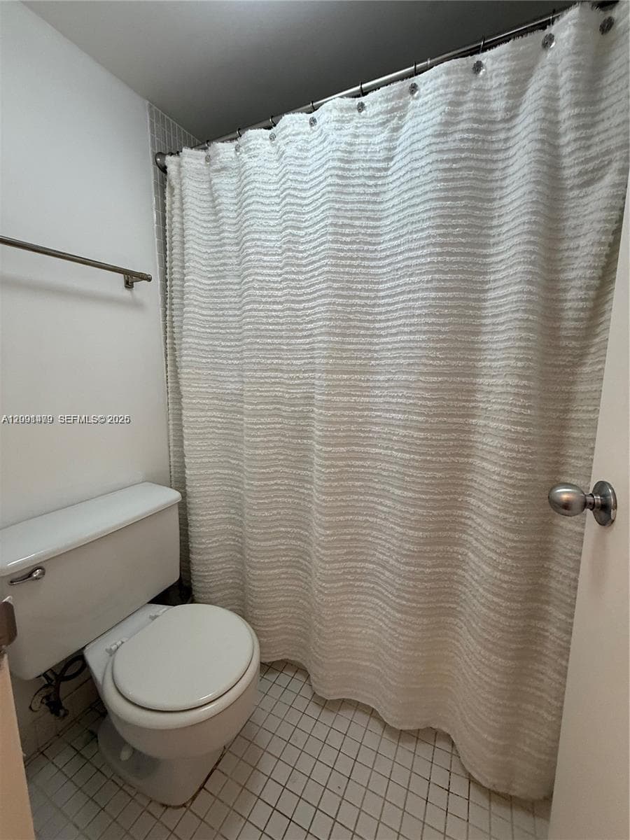 9500 OCEANS CONDO · #1208 in Surfside - Photo 30