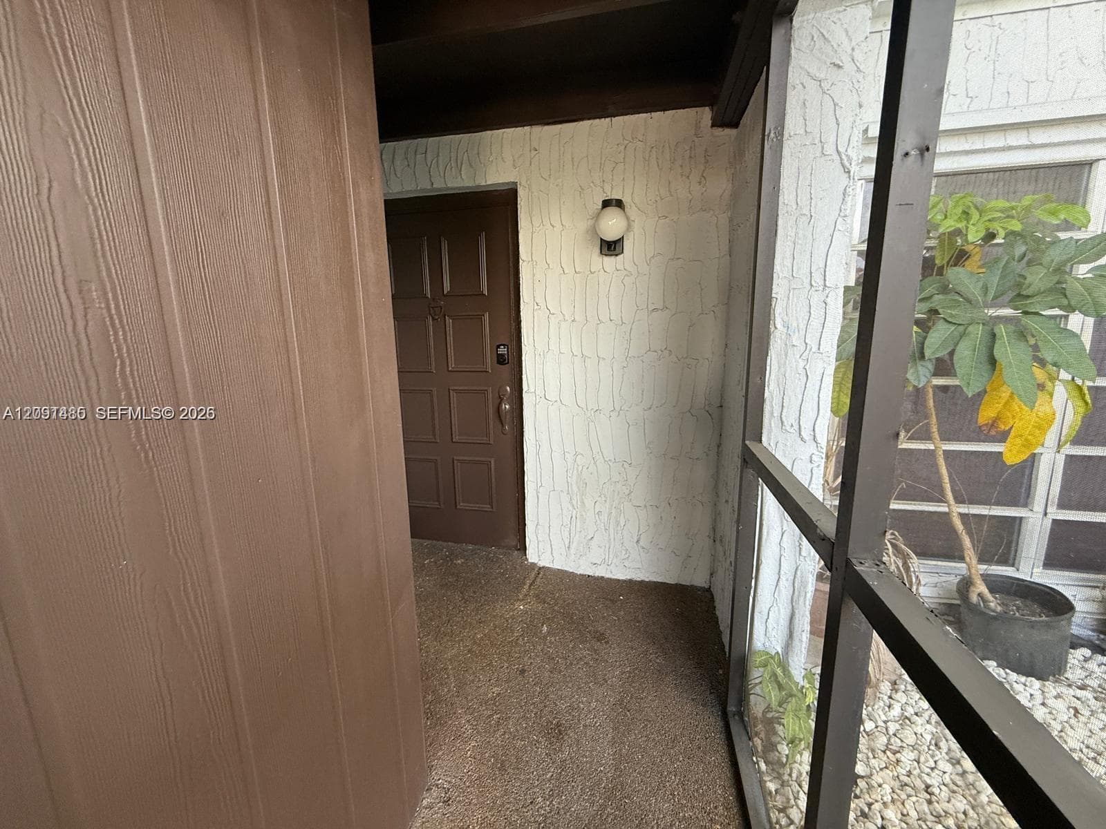 6504 Kendale Lakes Dr #404 photo 3