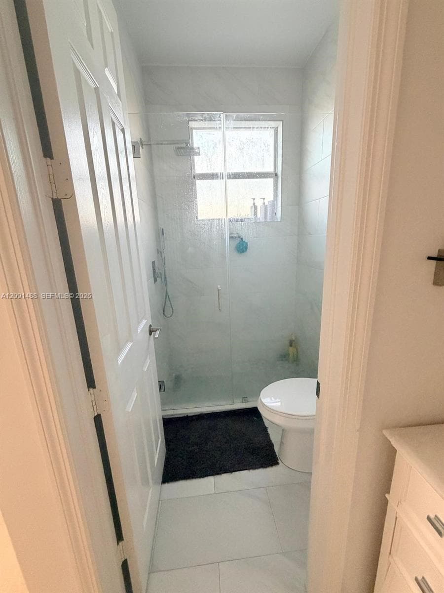 1022 NE 42nd Ter #n/a photo 22