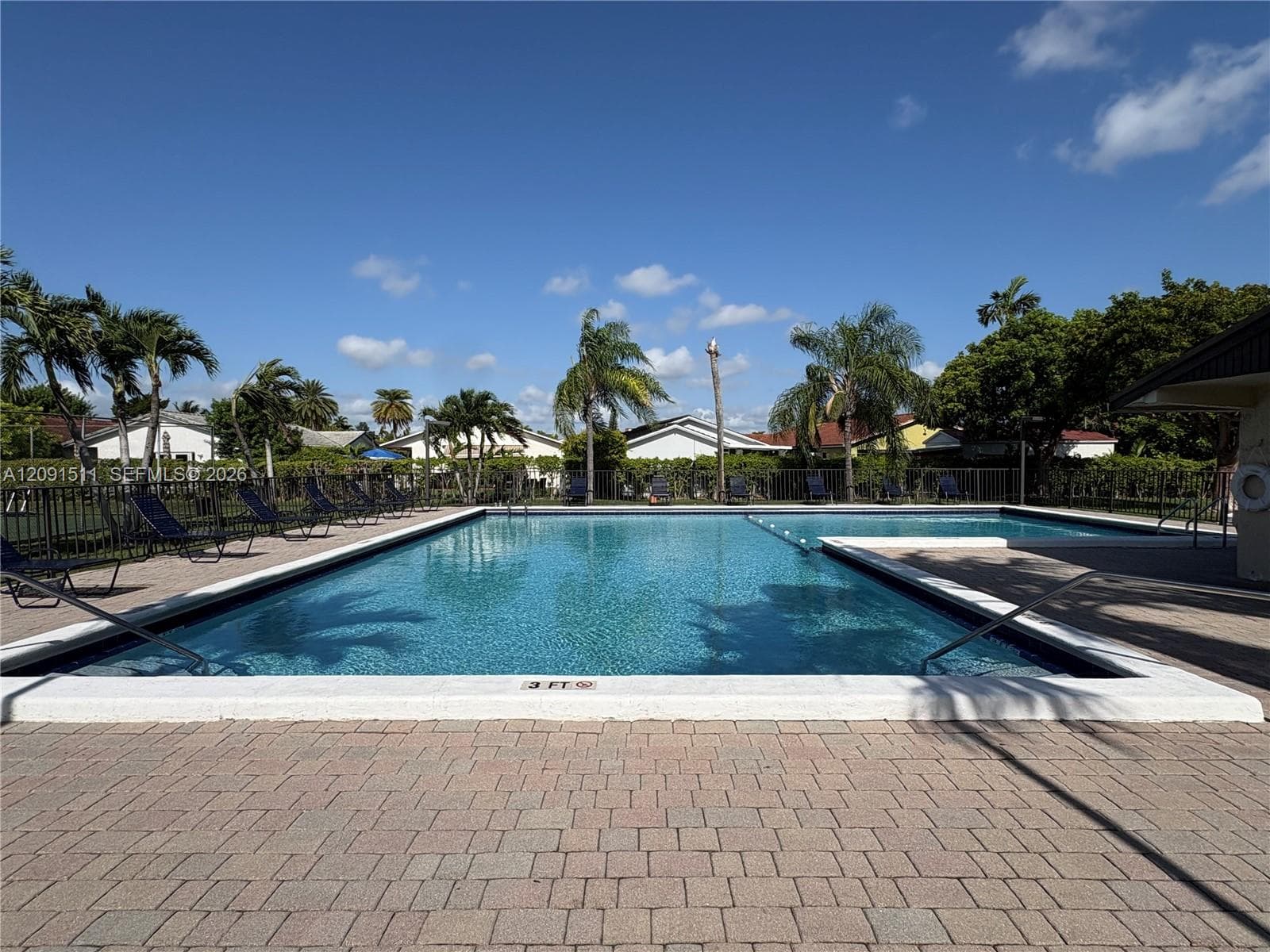 Community Pool - 1-1/2 blocks from the house