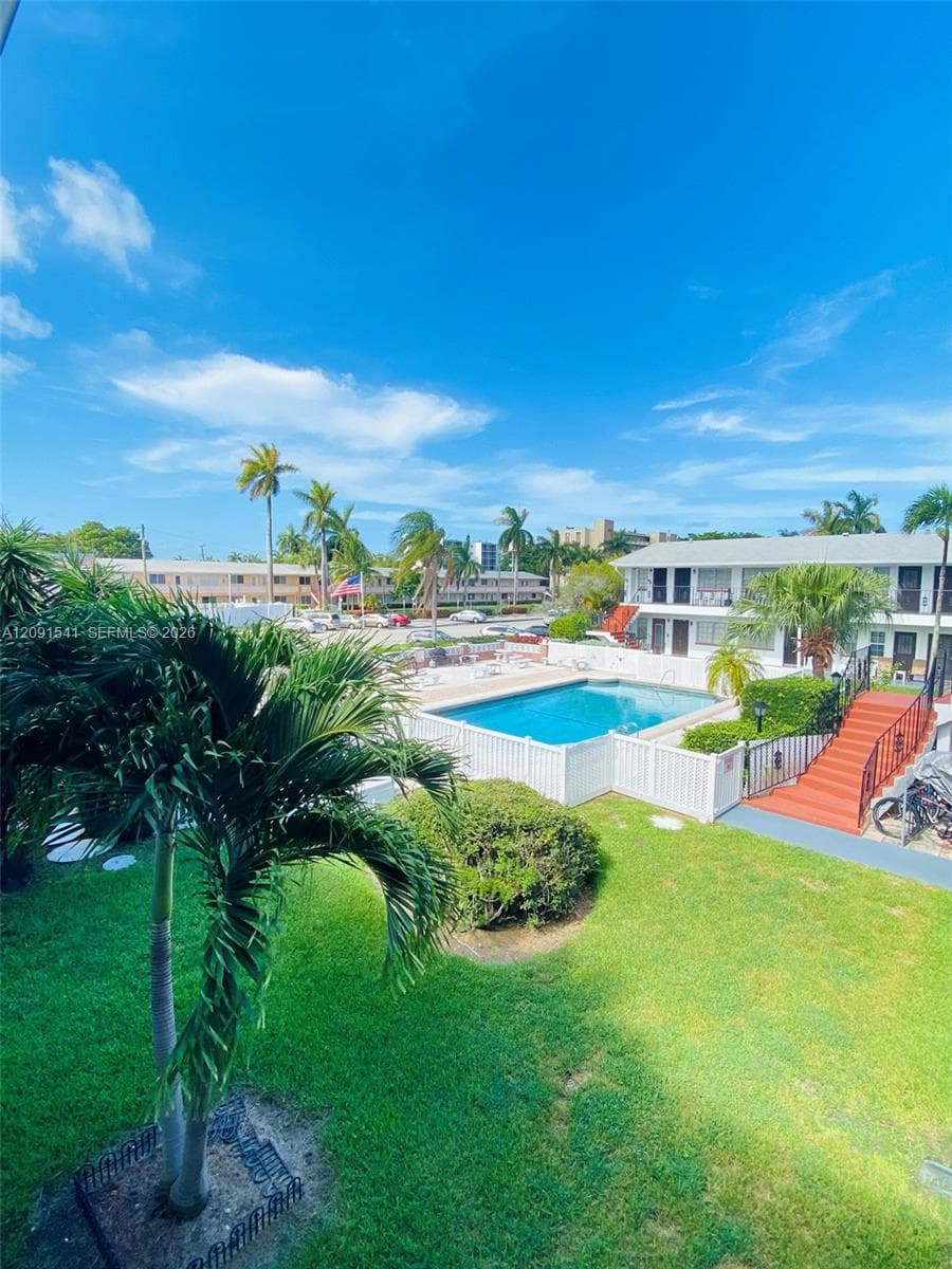 COLONIAL HOUSE CONDO · #309 in Hallandale Beach - Photo 3