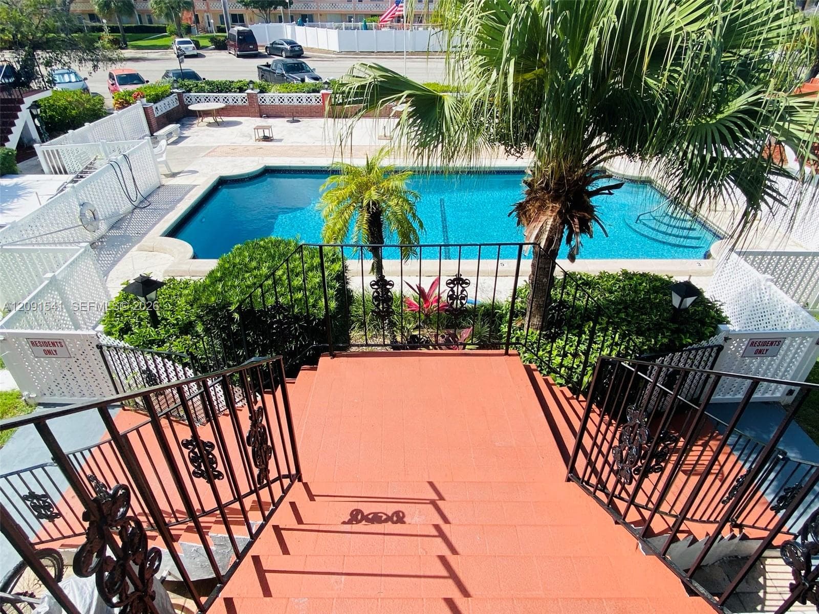 COLONIAL HOUSE CONDO · #309 in Hallandale Beach - Photo 4