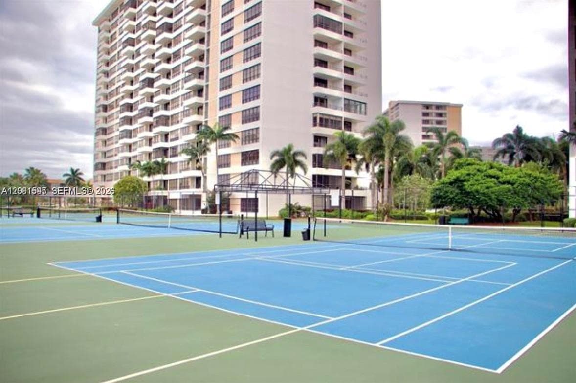 OLYMPUS CONDO PHASE · #616 in Hallandale Beach - Photo 28