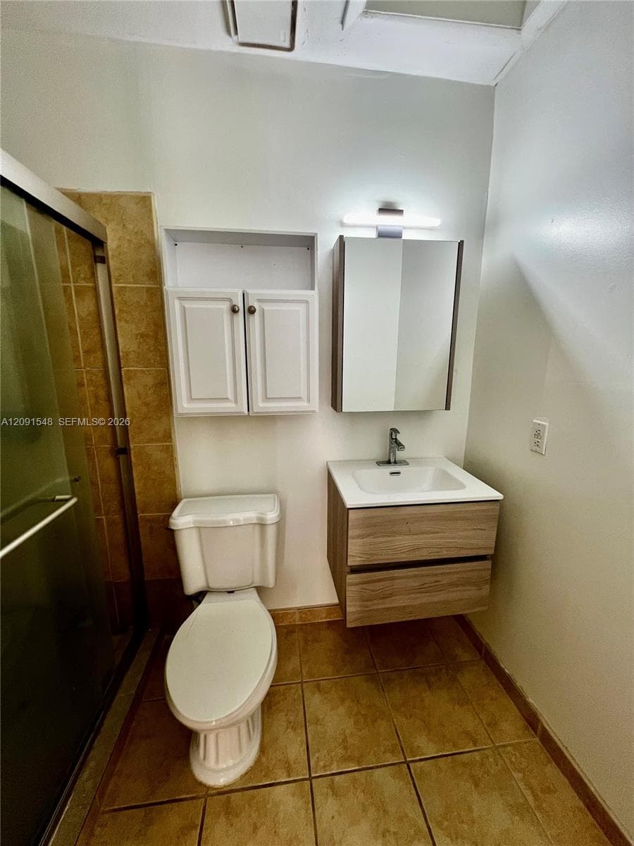 2072 Condo Corp · #8 in North Miami Beach - Photo 6