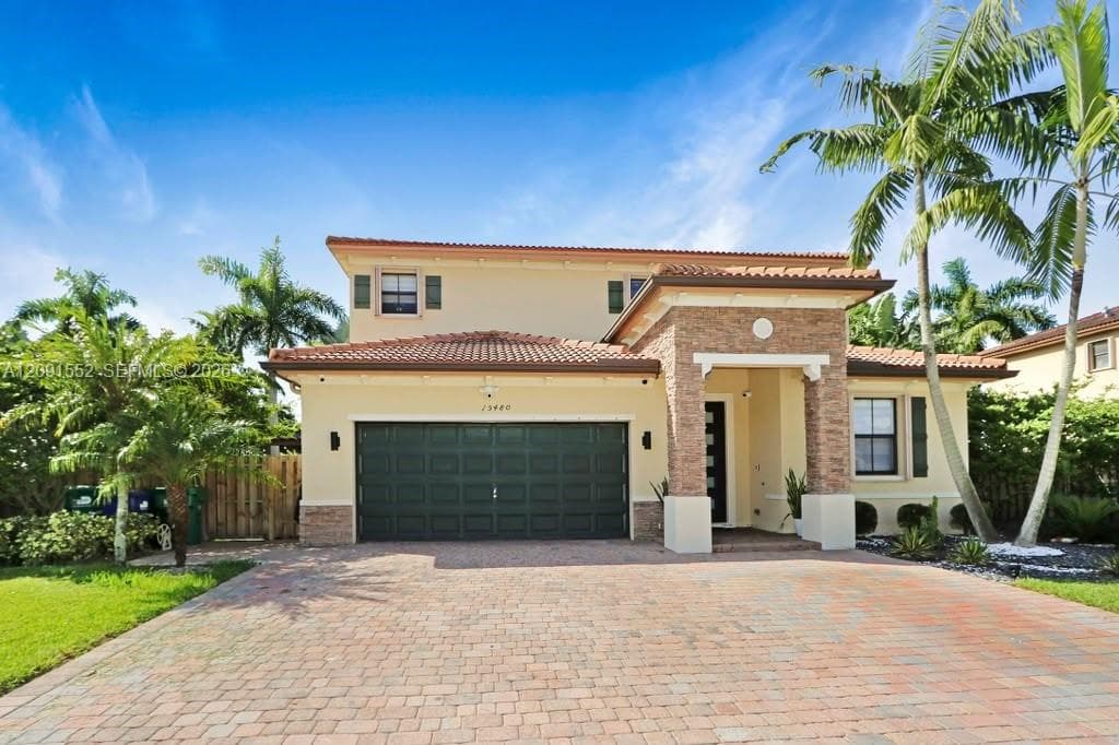 15480 SW 119th Ter photo 2