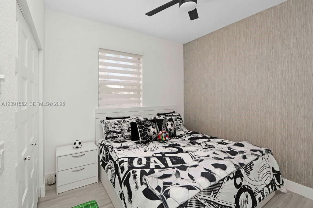 15480 SW 119th Ter photo 9