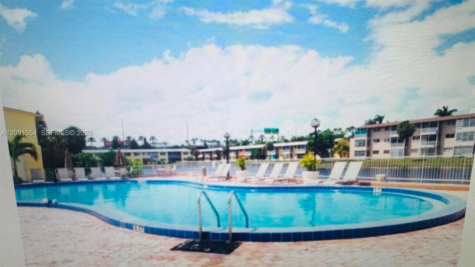BISC LAKE GARDENS NO 2 BL · #M216 in Aventura - Photo 36