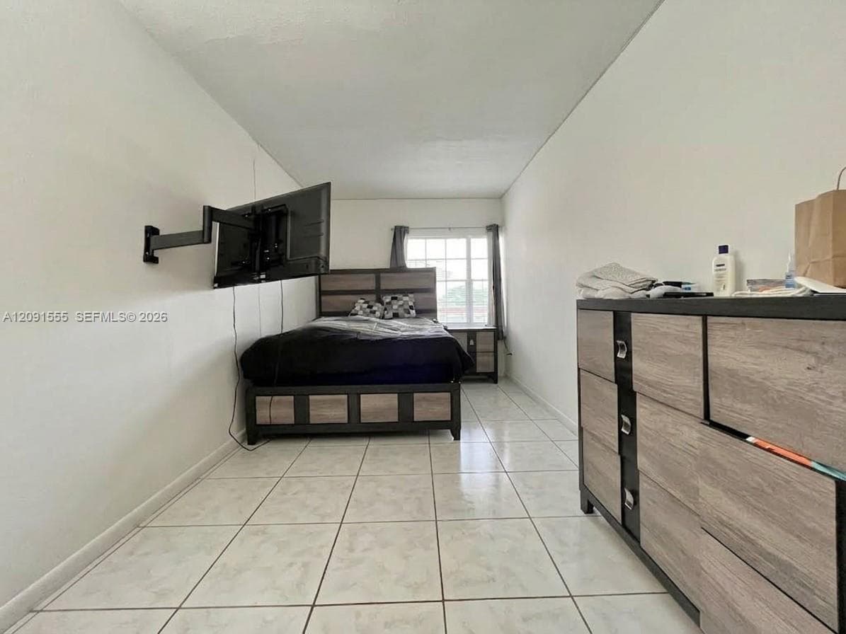 SUTTON HOUSE CONDO · #45 in North Miami - Photo 12