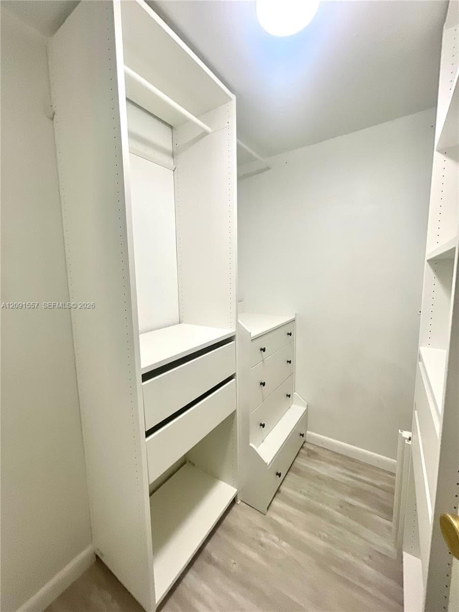 SPANISH OAKS CONDO · #23 in Boca Raton - Photo 6