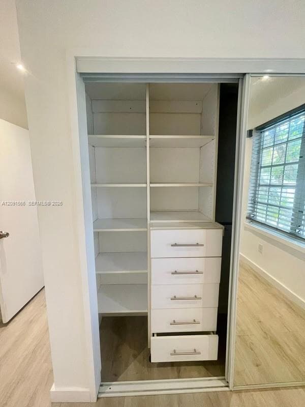 FRIENDLY CORNER CONDO · #932D in Miami Beach - Photo 10