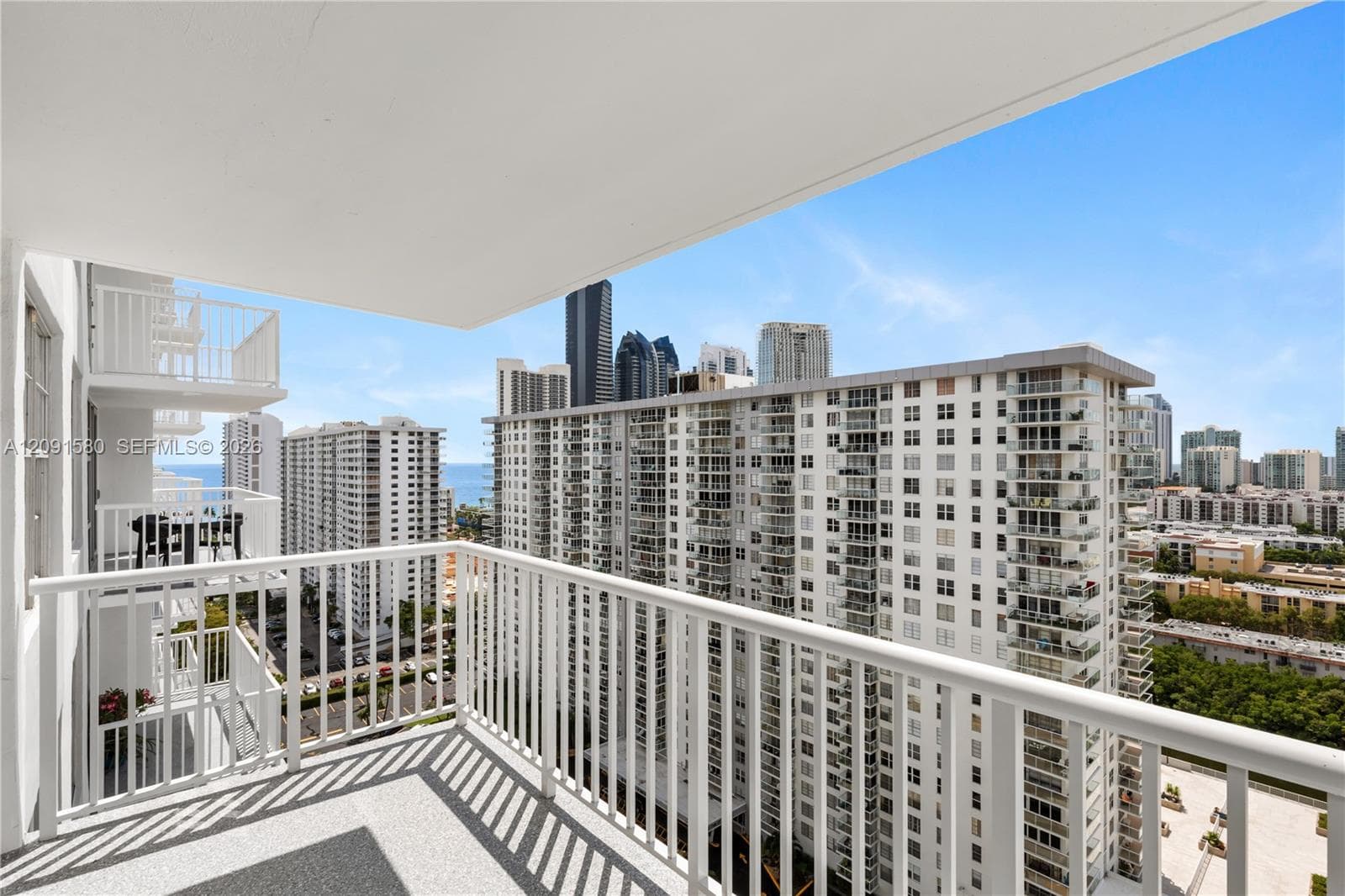WINSTON TOWERS 400 · #2106 in Sunny Isles Beach - Photo 30