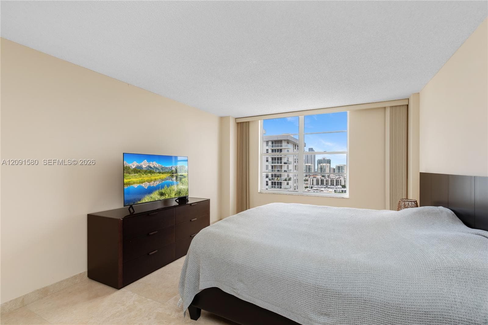 WINSTON TOWERS 400 · #2106 in Sunny Isles Beach - Photo 19
