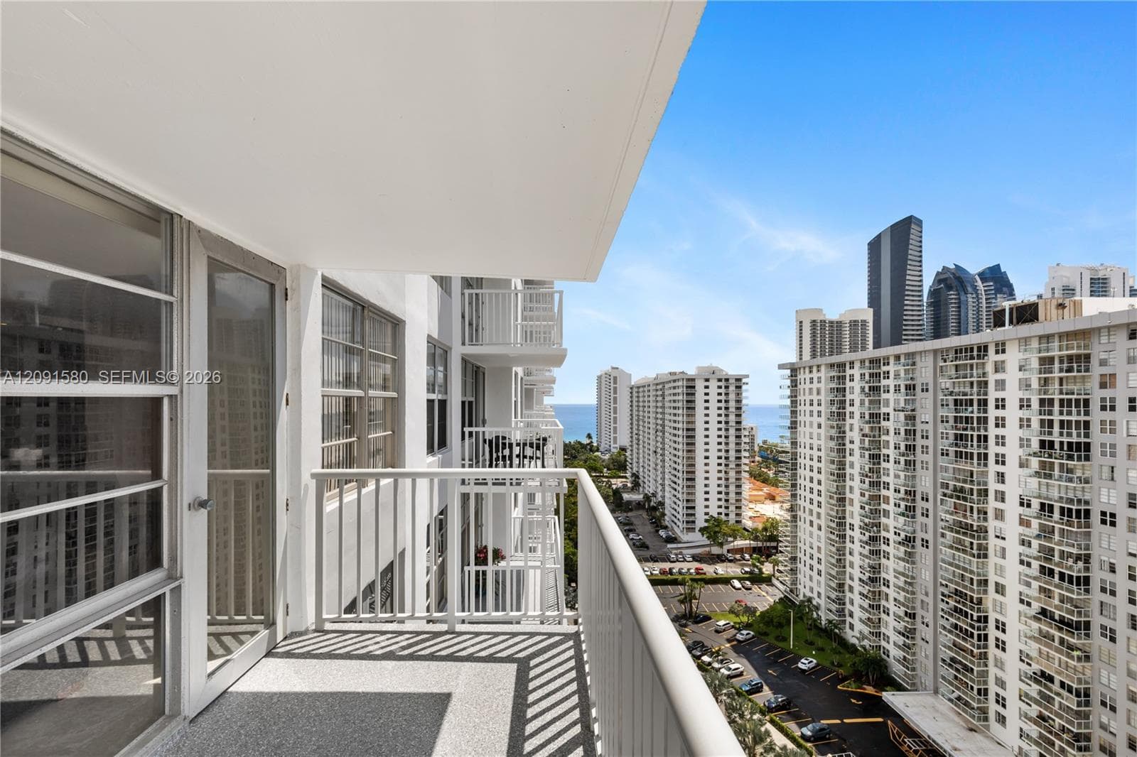 WINSTON TOWERS 400 · #2106 in Sunny Isles Beach - Photo 31