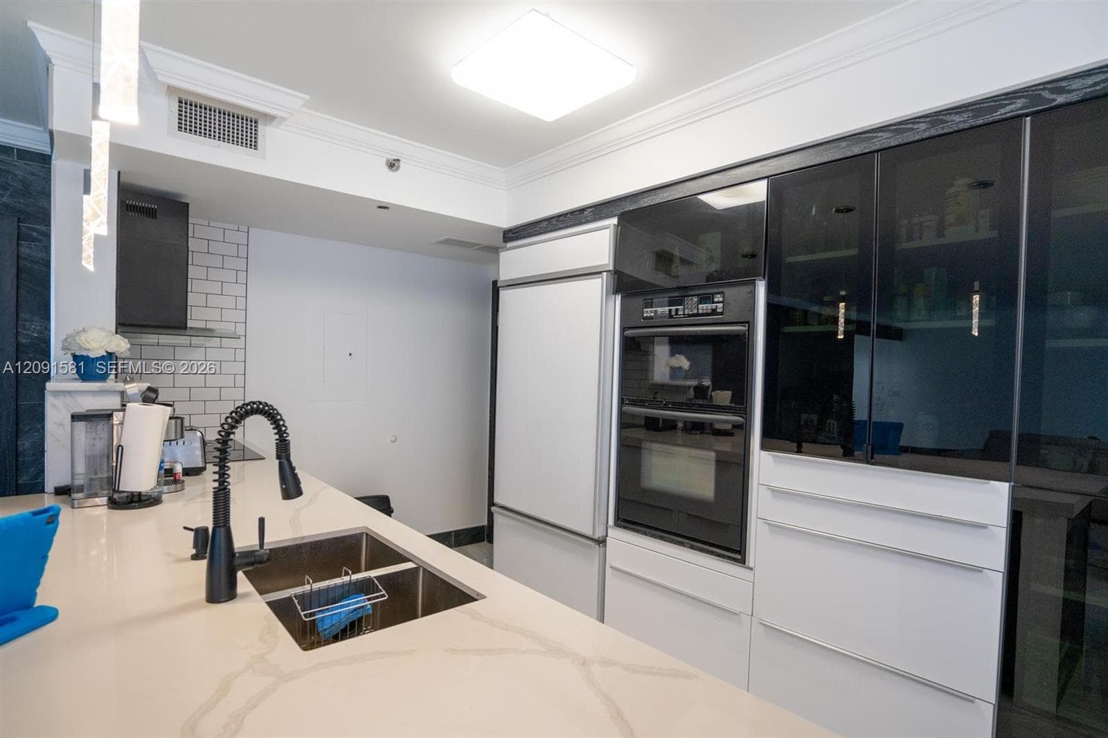 BEACH CLUB CONDO · #610 in Hallandale Beach - Photo 13