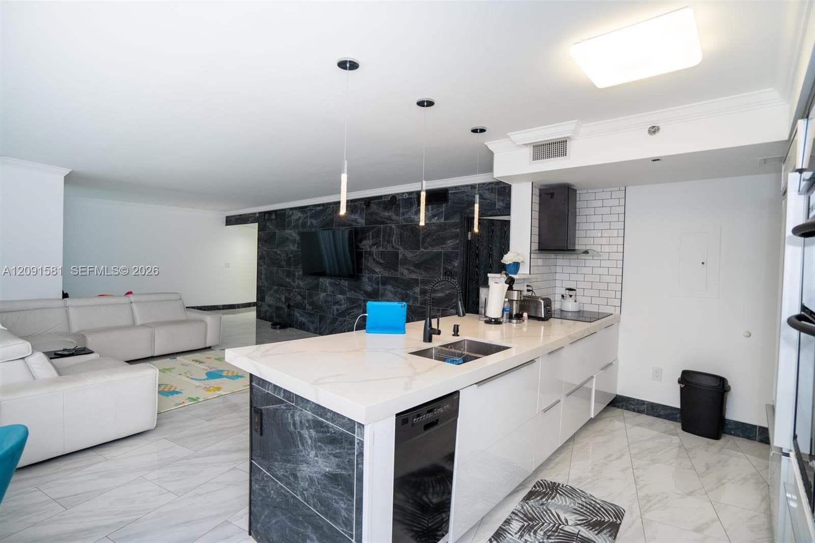 BEACH CLUB CONDO · #610 in Hallandale Beach - Photo 14