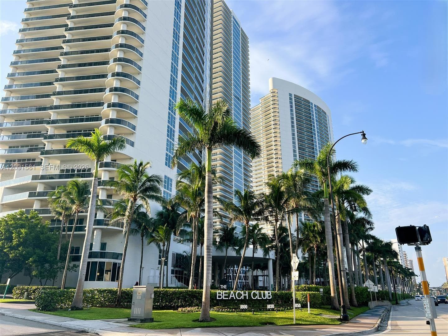 BEACH CLUB CONDO · #610 in Hallandale Beach - Photo 4
