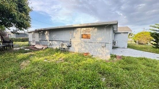 20500 NW 28th Ave photo 2