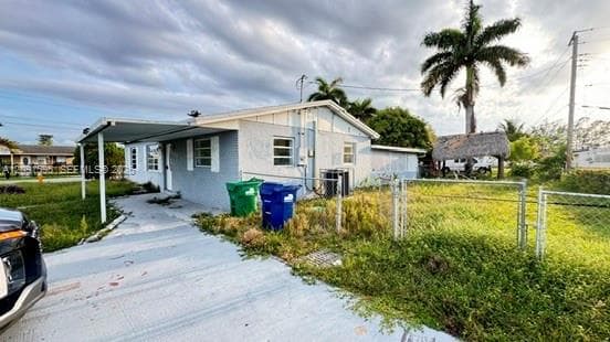 20500 NW 28th Ave photo 3
