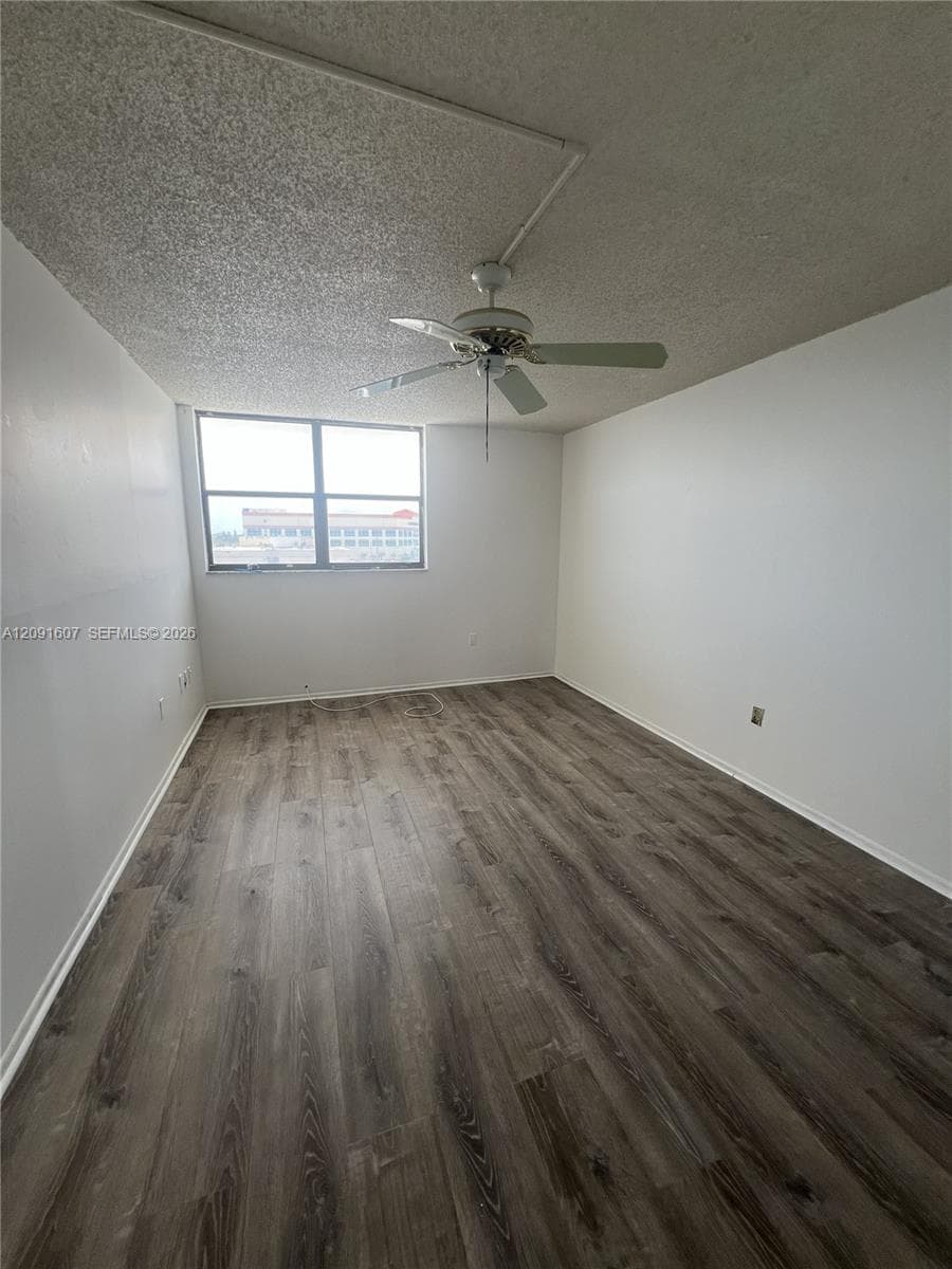 OLYMPIC TOWER CONDO · #504 in North Miami Beach - Photo 3