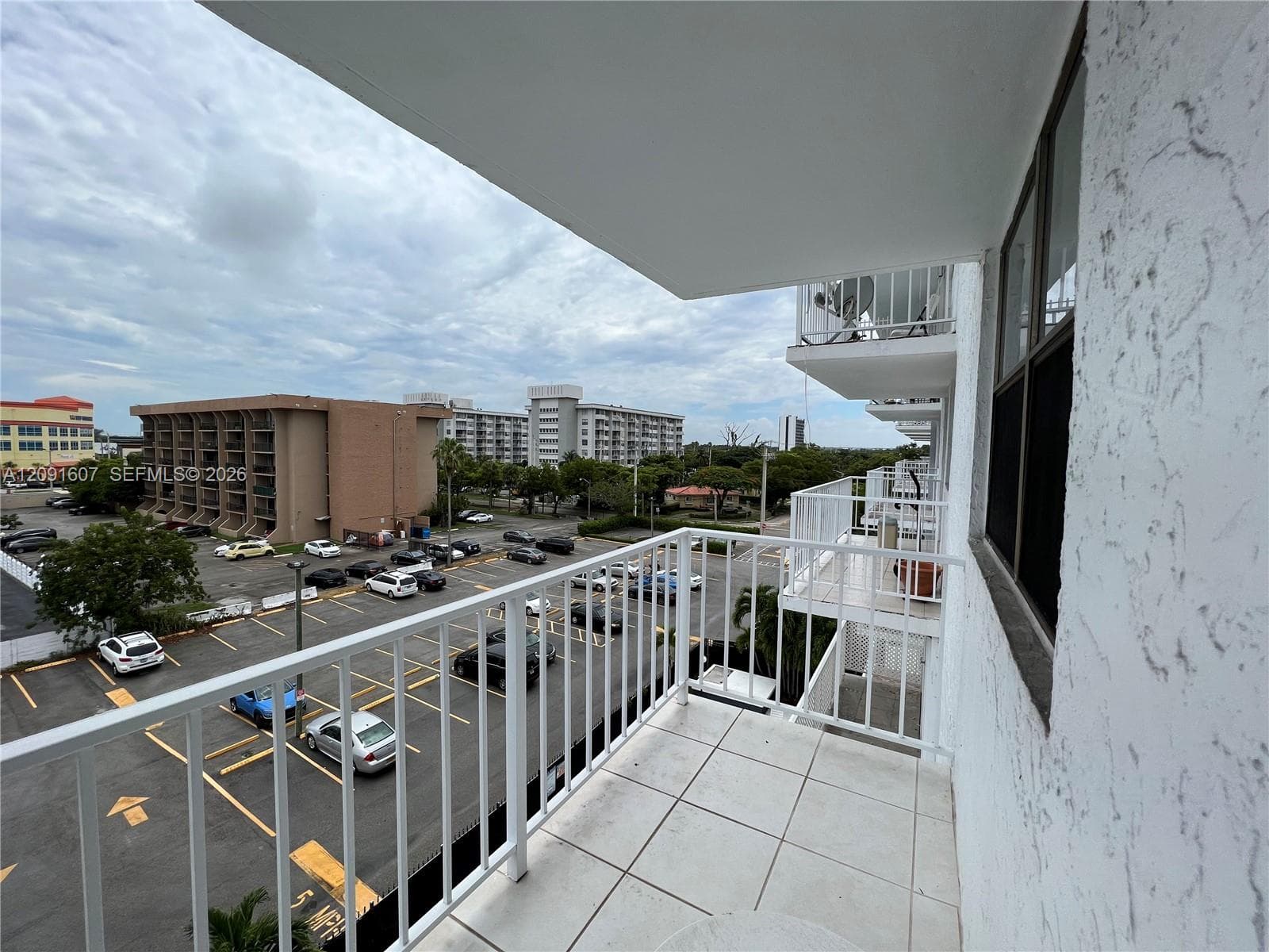 OLYMPIC TOWER CONDO · #504 in North Miami Beach - Photo 9
