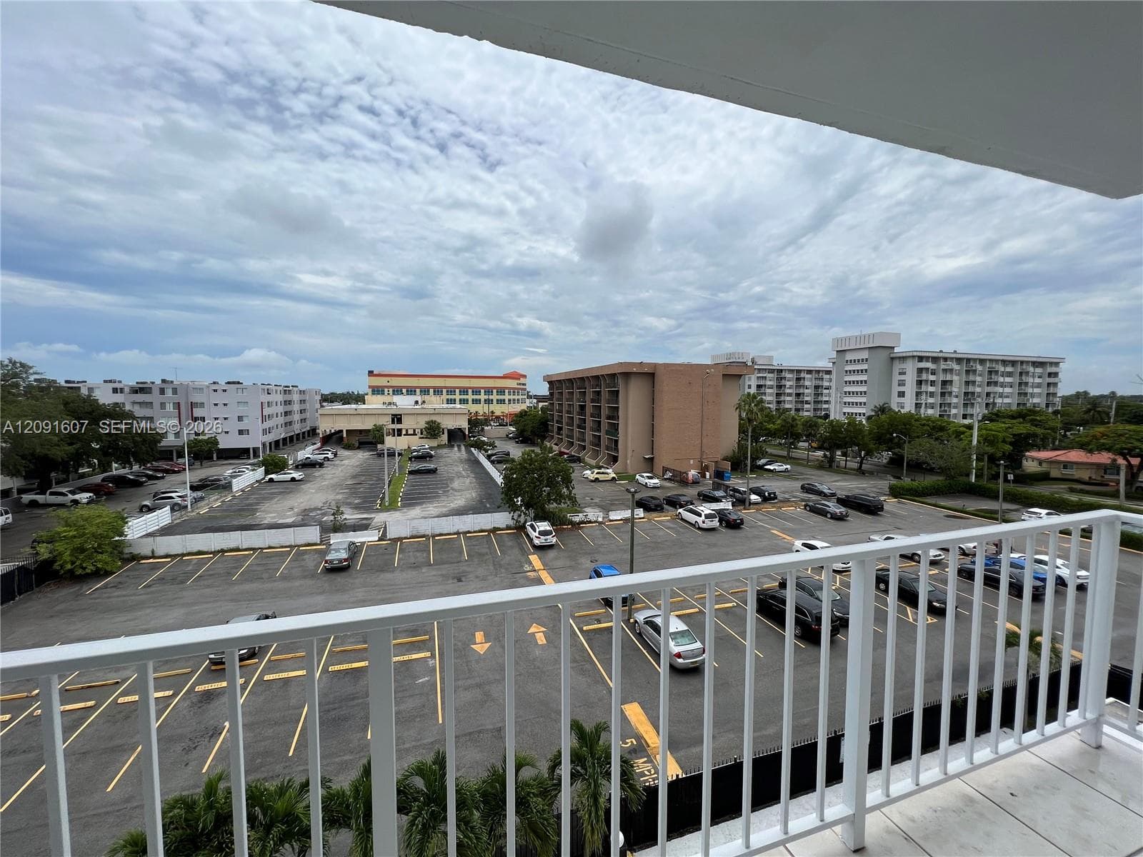 OLYMPIC TOWER CONDO · #504 in North Miami Beach - Photo 10