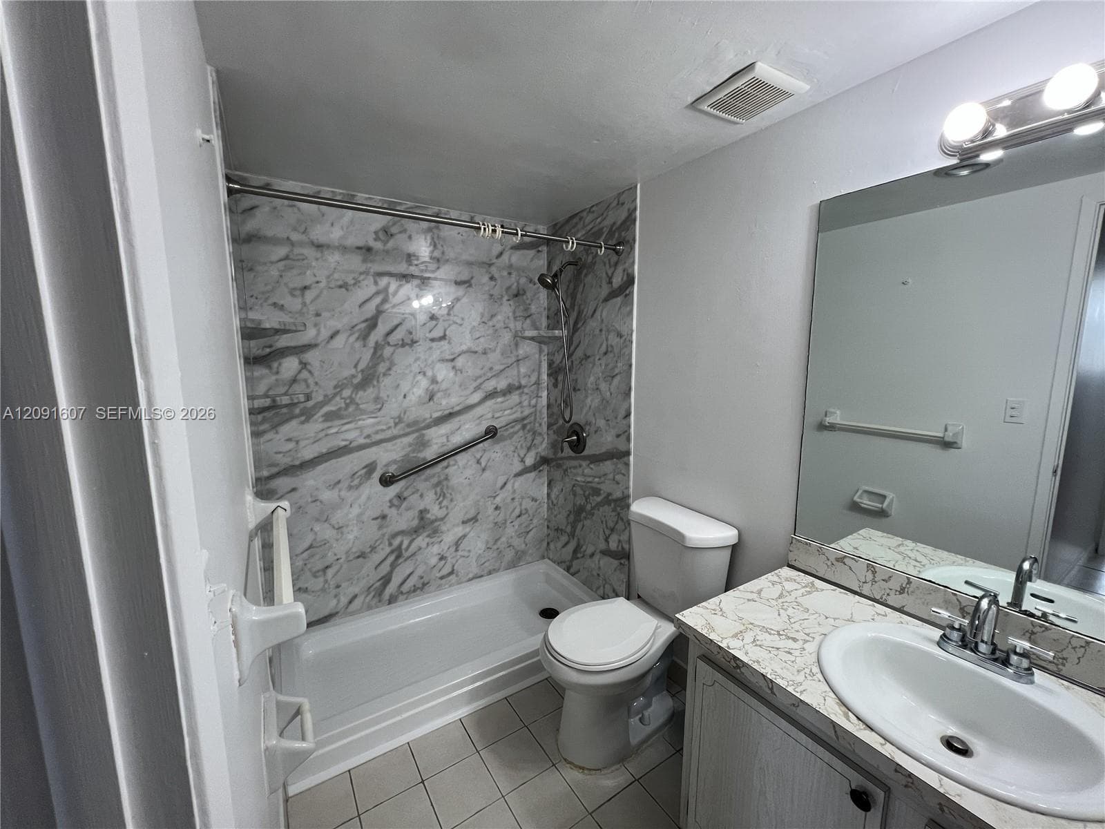 OLYMPIC TOWER CONDO · #504 in North Miami Beach - Photo 4