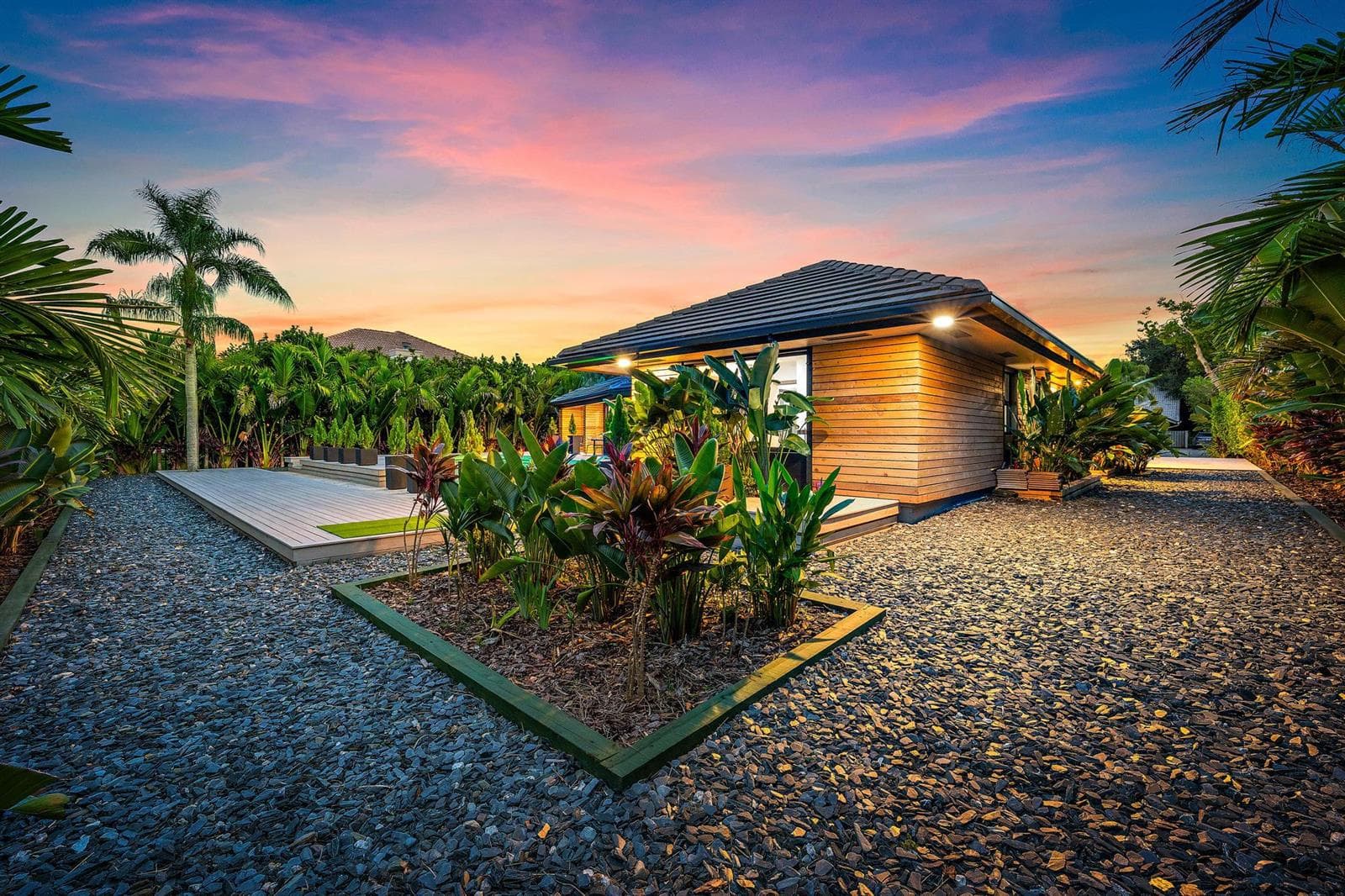 3 Sheldrake Ln twilights-6